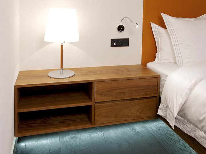 William Garvey - Luxury Bedroom Furniture Manufacturers 9a