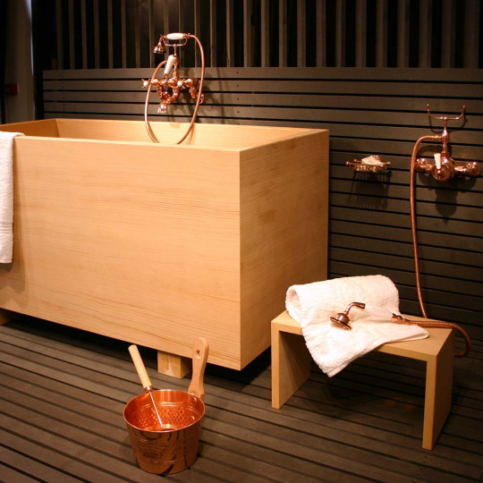 Luxury Contemporary Bathroom Designers